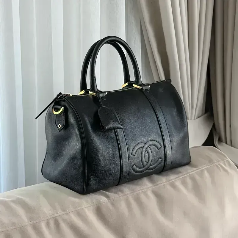 CHANEL Vintage Boston 35 Caviar GHW Holo2