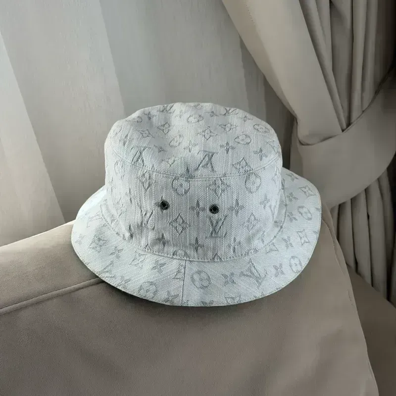 LV Denim Bucket Hat Size 60